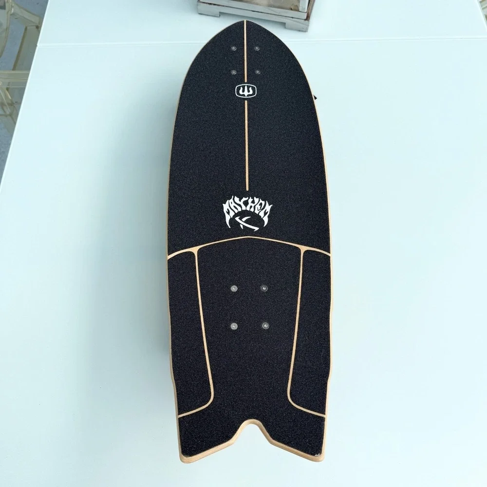 Carver skateboard new